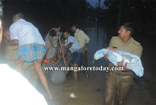 floods 11